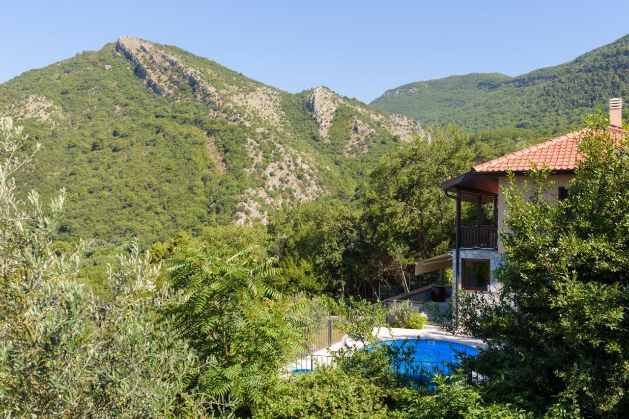 Sunset Holiday Home Tivat Exterior photo